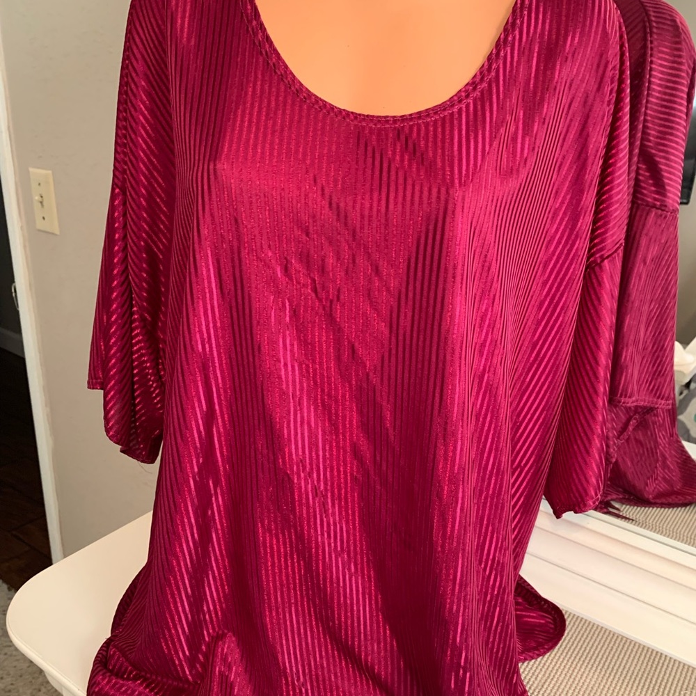 Pelra Women's Red Satin Pajamas 2 Pieces